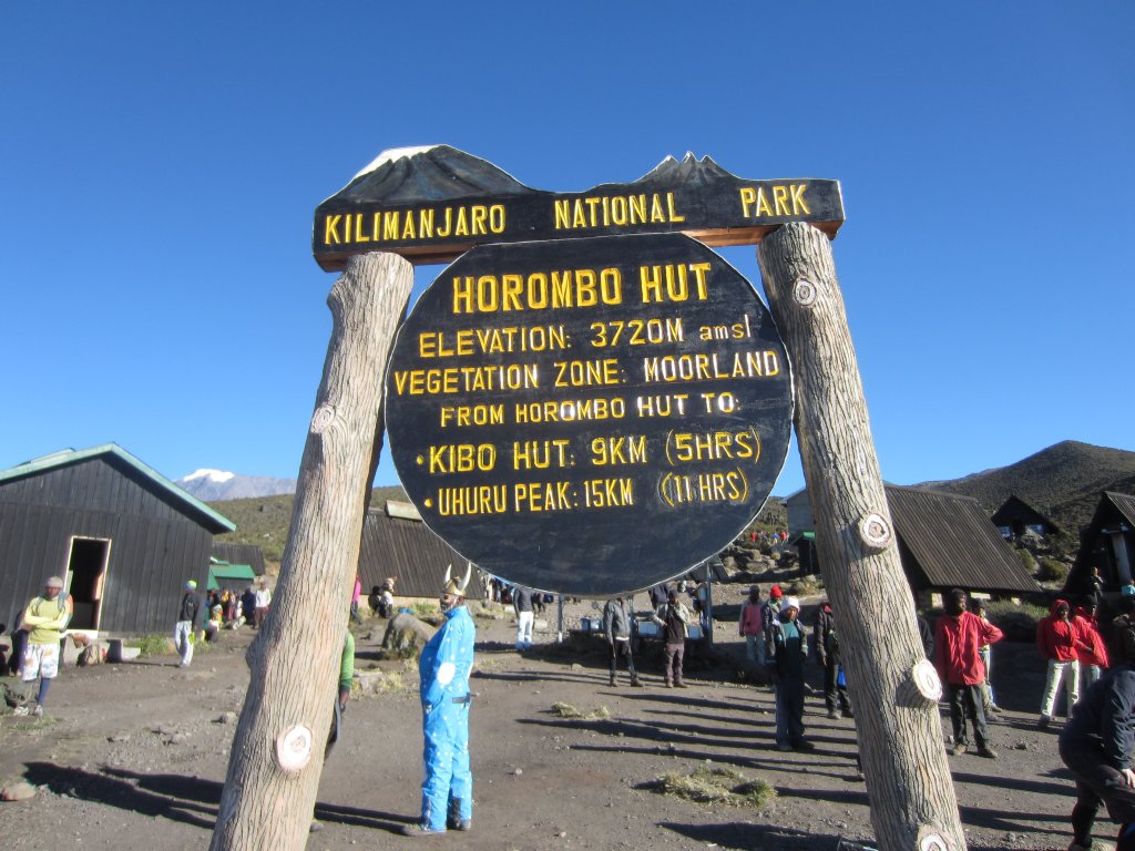 horombo-huts-campsite