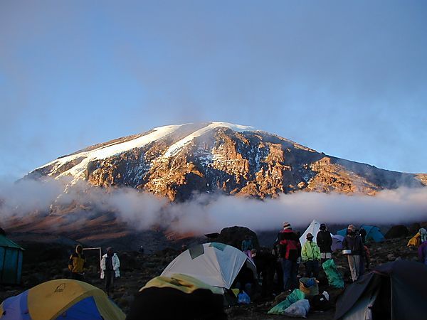 stand_1213368135