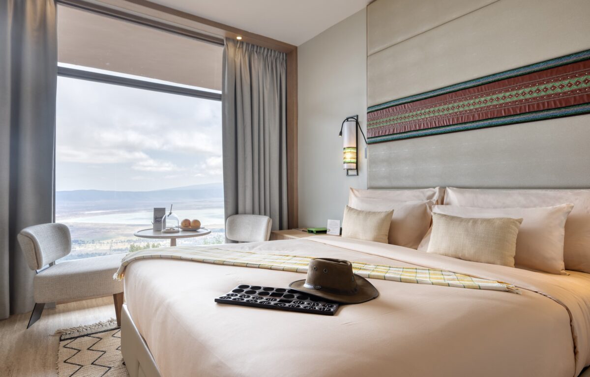 102NgorongoroLodge_MeliaCollection-The-Rim-Room-King-Bed-min-1200x767