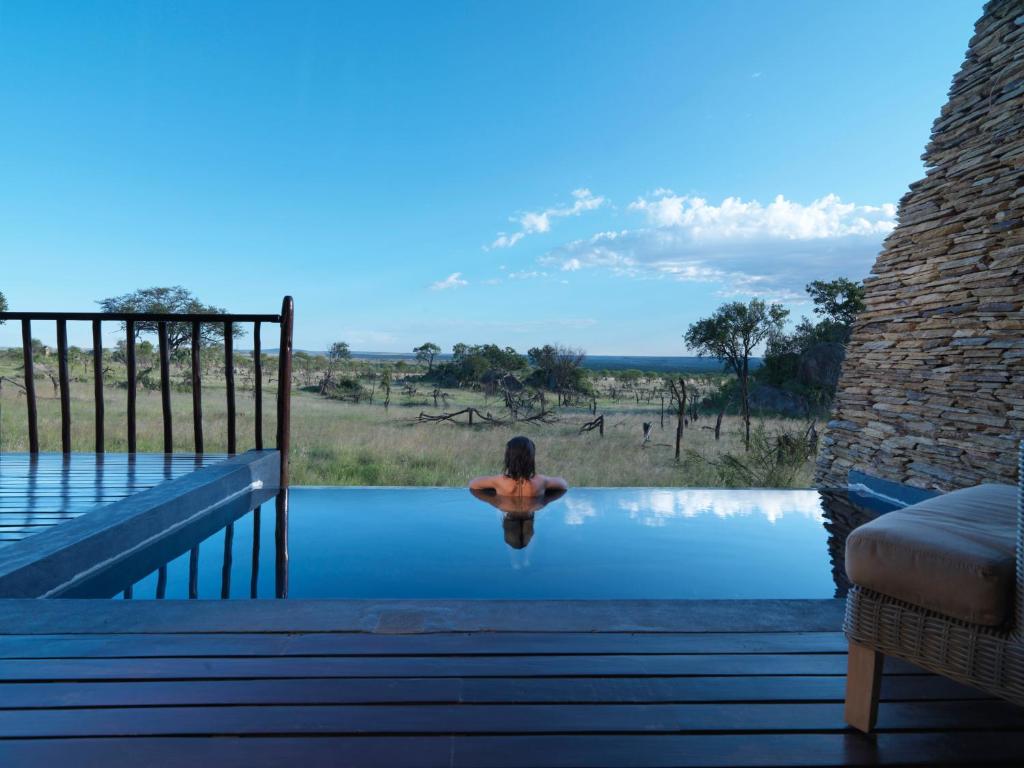 Four Seasons Safari Lodge